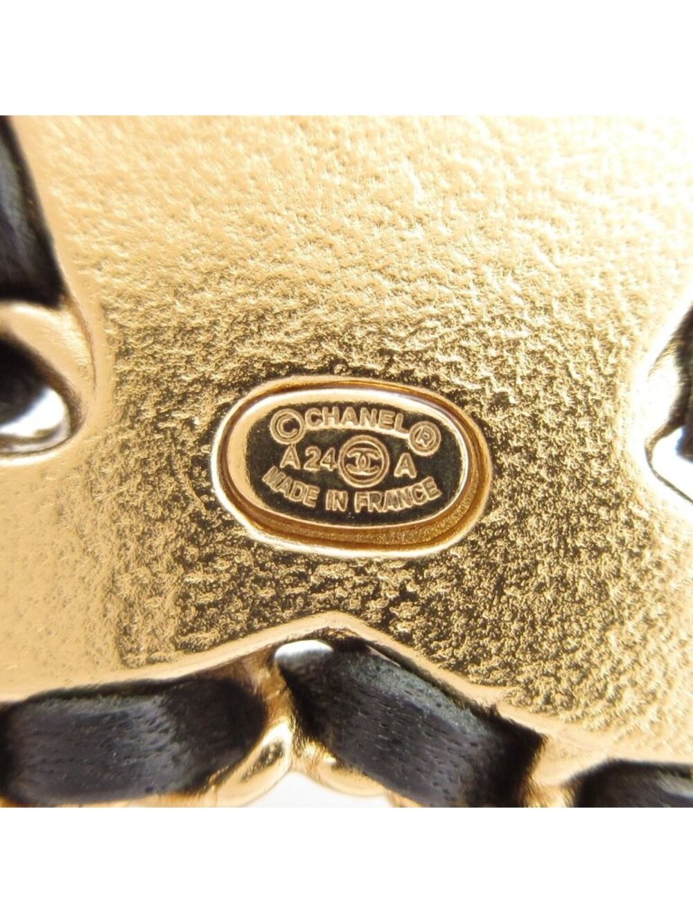 Chanel Brocade CC Logo Lambskin Gold Black Brooch - Picture 3 of 4